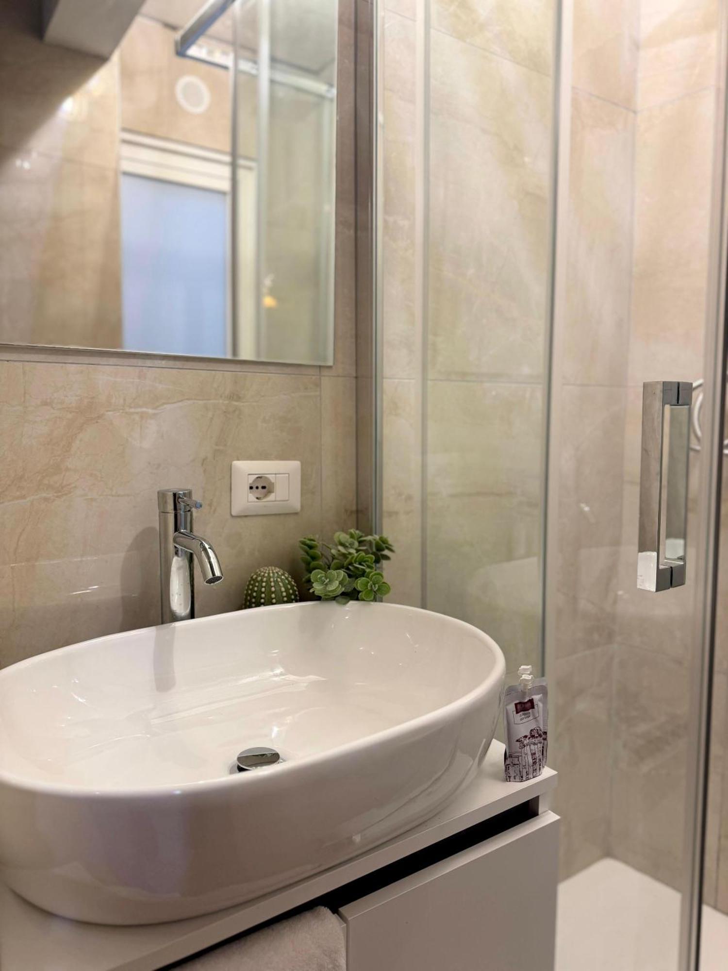 Leonina 75 Holidays Рим Екстер'єр фото